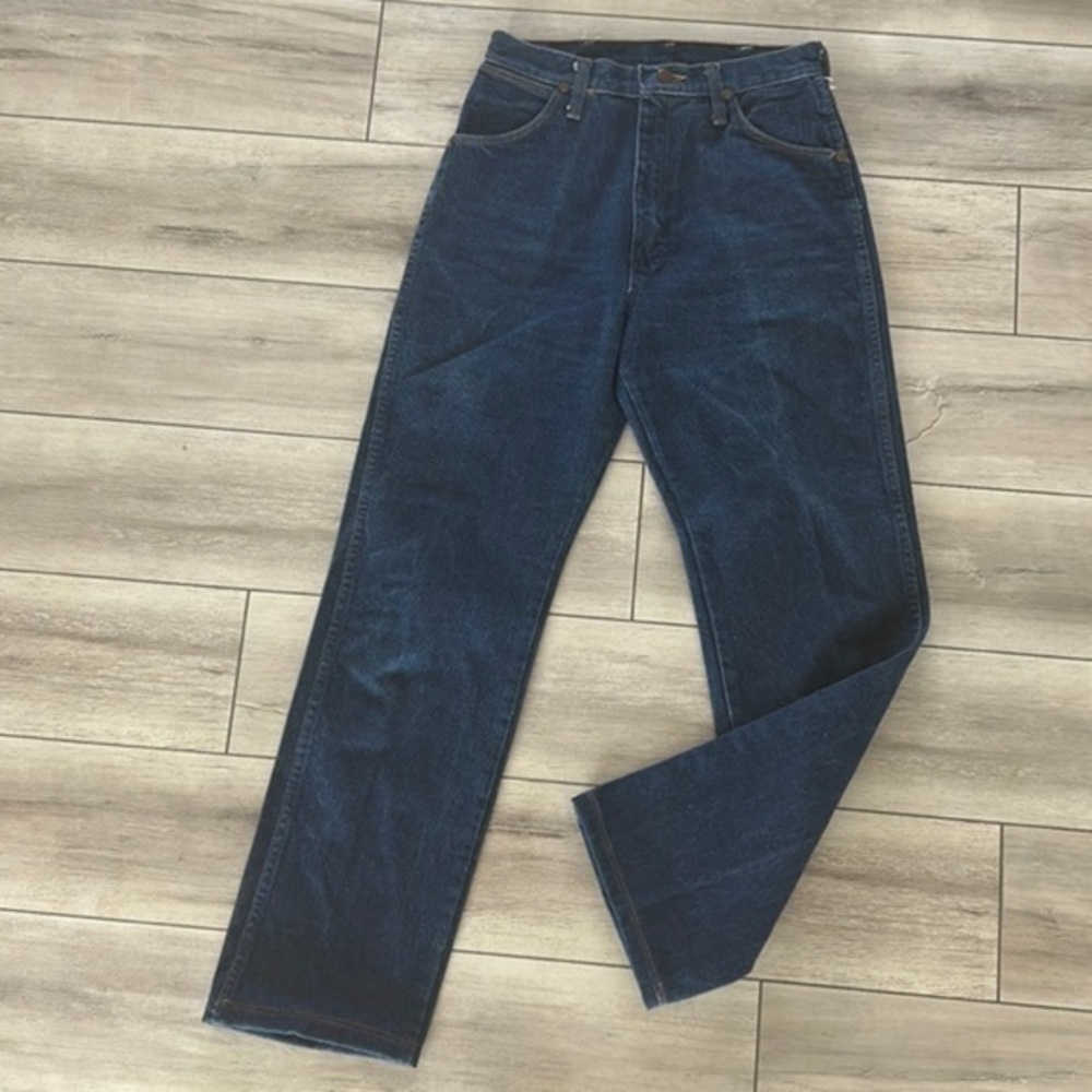 Wrangler classic patch size 9 womens jeans
